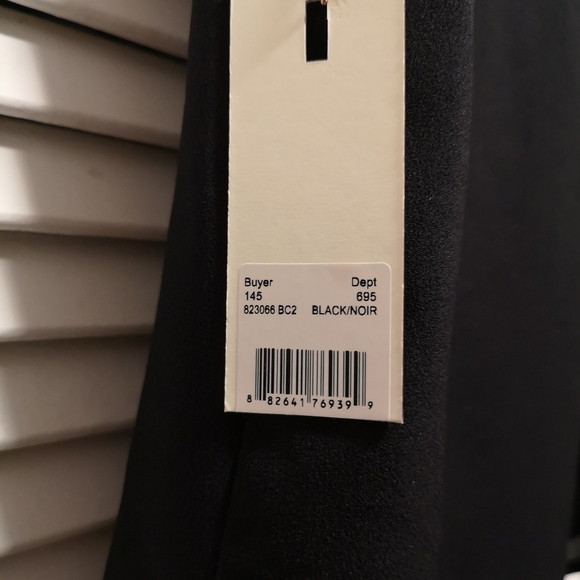 Dex Solid Woven Blouse sleeveless shirt tank top - Picture 4 of 7